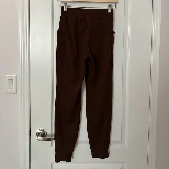 Fabletics Joggers - Picture 2 of 3